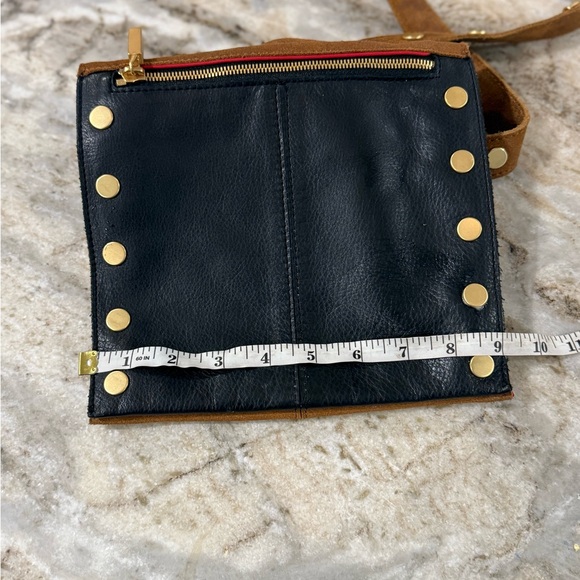 Stunning Hammitt medium black and brown brown distressed leather gold hardware - Picture 11 of 11